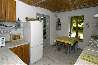 Marronniers kitchen